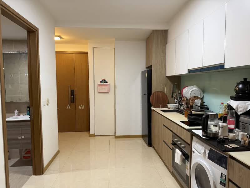 Kingsford Waterbay Condominium For Sale at S$ 718,000 | PropertyGuru Singapore - Kitchen