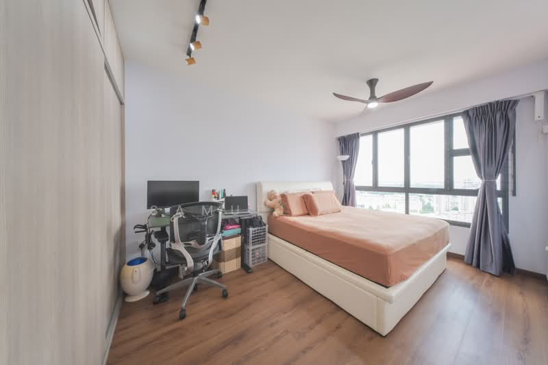445A Clementi Avenue 3 HDB Flat For Sale at S$ 1,599,990 | PropertyGuru Singapore - Bedroom