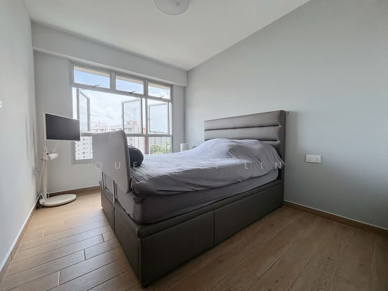 876C Tampines Avenue 8 HDB Flat For Sale at S$ 788,888 | PropertyGuru Singapore - Bedroom