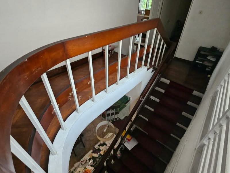 ✨Prestigious Goldhill Ave enclave SD✨1km ACS Pri SCG Pri ✨Suitable for rebuild / a&a Semi-Detached House For Sale at S$ 14,500,000 | PropertyGuru Singapore - Interior