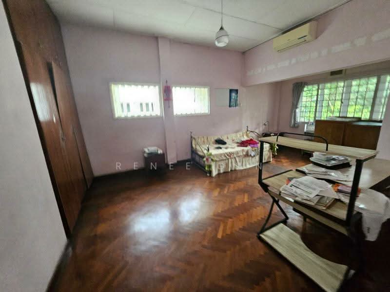 ✨Prestigious Goldhill Ave enclave SD✨1km ACS Pri SCG Pri ✨Suitable for rebuild / a&a Semi-Detached House For Sale at S$ 14,500,000 | PropertyGuru Singapore - Living Room