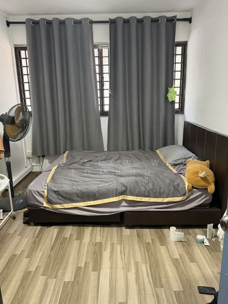 204 Toa Payoh North HDB Flat For Sale at S$ 518,000 | PropertyGuru Singapore - Bedroom