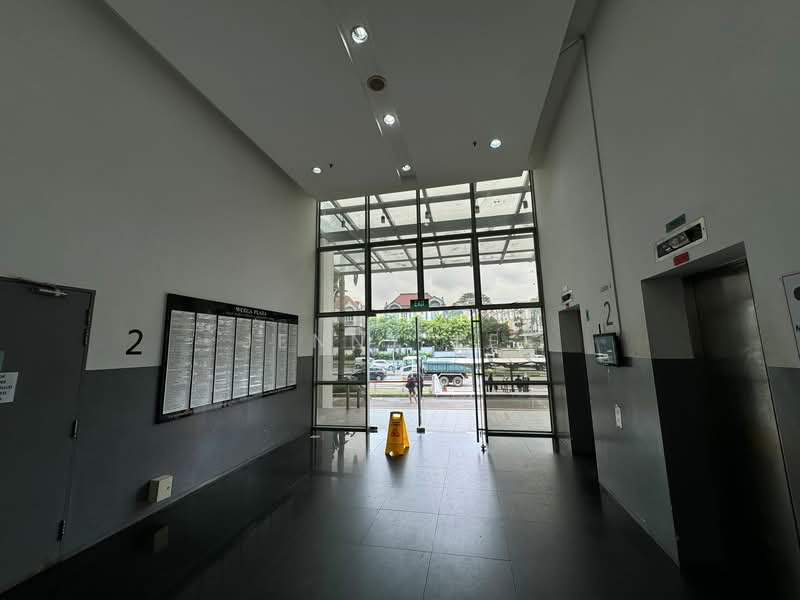 Wcega Plaza, 1 Bukit Batok Crescent, 2,605 sqft, Light Industrial (B1) For Sale, by Jenny Lee, 500073879 - Lobby - CommercialGuru.com.sg