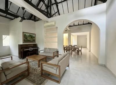 For Sale - ⭐️⭐️LANDED7772@ Single Storey Terrace. Best Value! 8.6.8.7.7.7.7.2