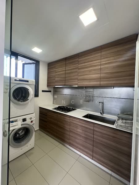 The Panorama Condominium For Sale at S$ 2,880,000 | PropertyGuru Singapore - Kitchen