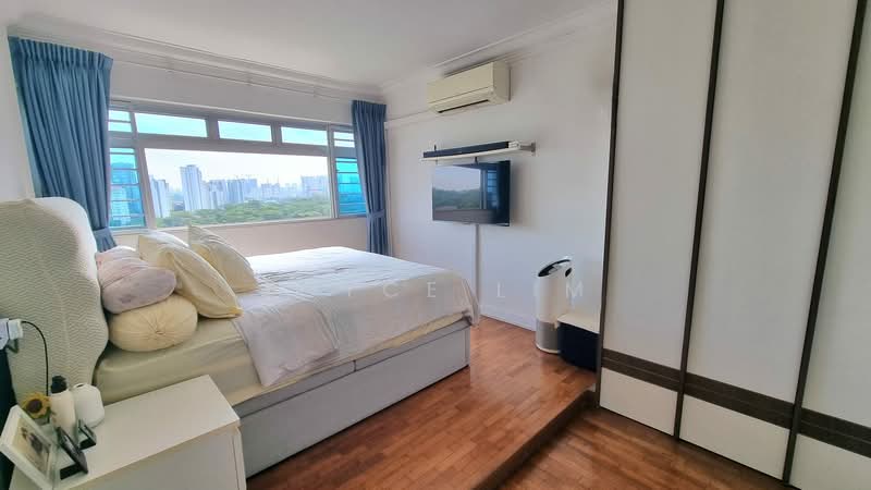 336 Clementi Avenue 2 HDB Flat For Sale at S$ 868,800 | PropertyGuru Singapore - Bedroom