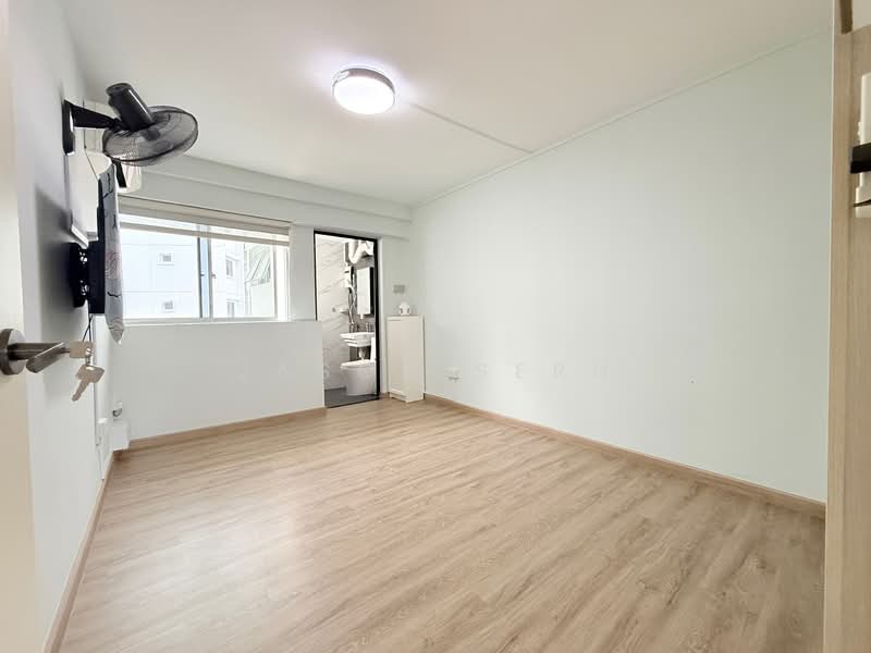 256 Yishun Ring Road, 256 Yishun Ring Road, 3 Bedrooms, 904 sqft, HDB Flat For Rent, by Jason Sern, 500073911 - Bathroom - PropertyGuru.com.sg