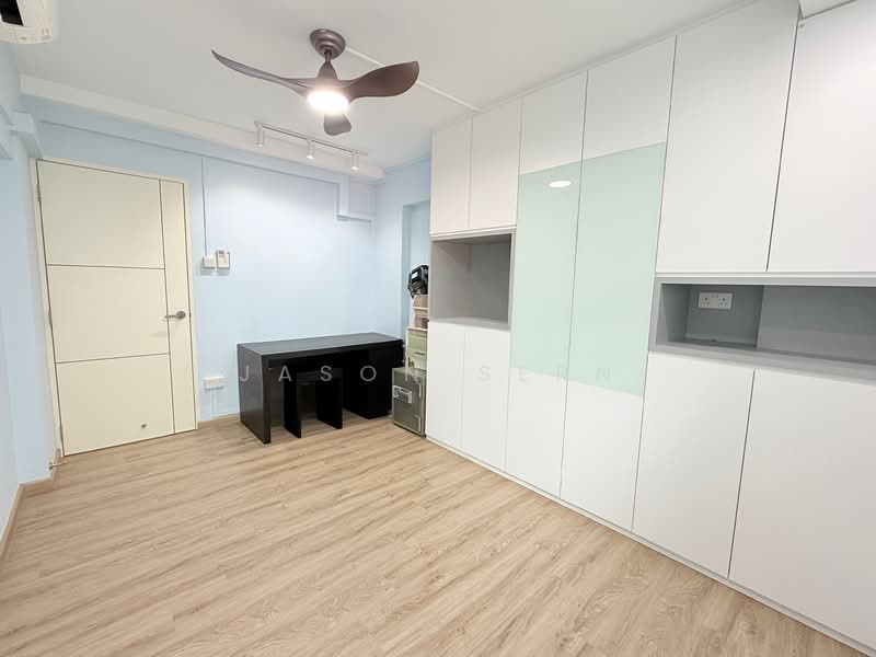 256 Yishun Ring Road, 256 Yishun Ring Road, 3 Bedrooms, 904 sqft, HDB Flat For Rent, by Jason Sern, 500073911 - Study - PropertyGuru.com.sg