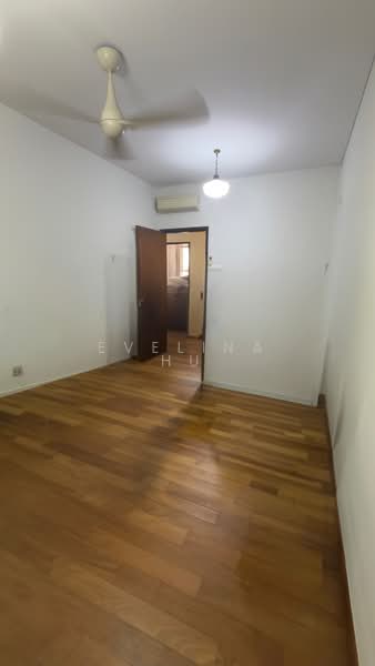 Serangoon Garden Estate, Coniston Grove, 4 Bedrooms, 3,500 sqft, Corner Terrace For Sale, by Evelina Hu, 500073918 - Interior - PropertyGuru.com.sg