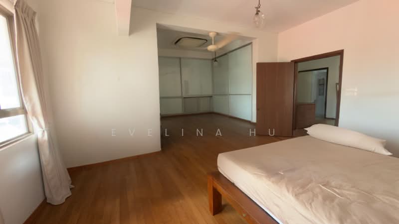 Serangoon Garden Estate, Coniston Grove, 4 Bedrooms, 3,500 sqft, Corner Terrace For Sale, by Evelina Hu, 500073918 - Bedroom - PropertyGuru.com.sg