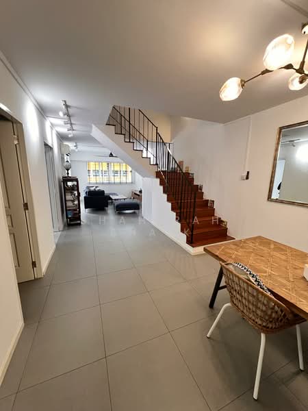 101 Pasir Ris Street 12 HDB Flat For Sale at S$ 950,000 | PropertyGuru Singapore - Living Room