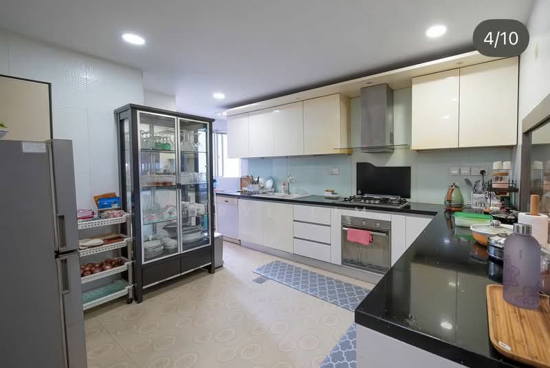 Cote D'Azur Condominium For Sale at S$ 3,578,000 | PropertyGuru Singapore - Kitchen