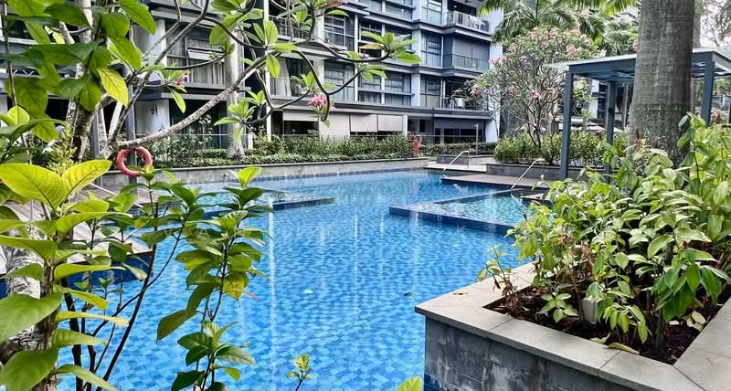 Hedges Park Condominium Condominium For Sale at S$ 1,049,900 | PropertyGuru Singapore - Pool
