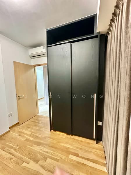 For Rent - Fyve Derbyshire