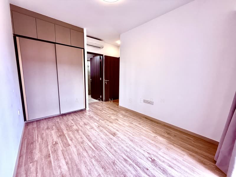 Riverfront Residences Condominium For Sale at S$ 2,050,000 | PropertyGuru Singapore - Interior