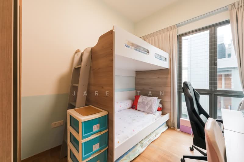 Seventy St Patrick's, 70 Saint Patrick's Road, 2 Bedrooms, 872 sqft, Condominium For Sale, by Jared Tan, 500073966 - Bedroom - PropertyGuru.com.sg