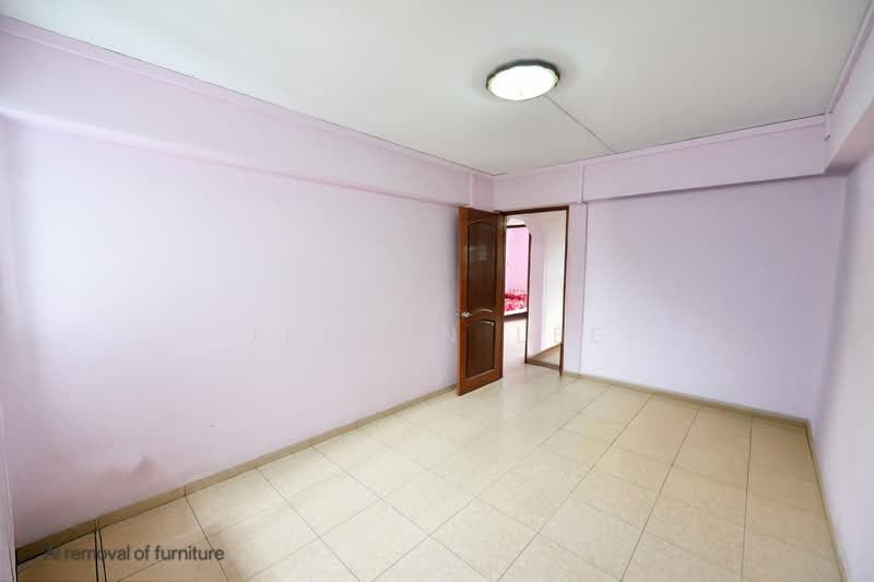 543 Bedok North Street 3 HDB Flat For Sale at S$ 580,000 | PropertyGuru Singapore - Master Bedroom
