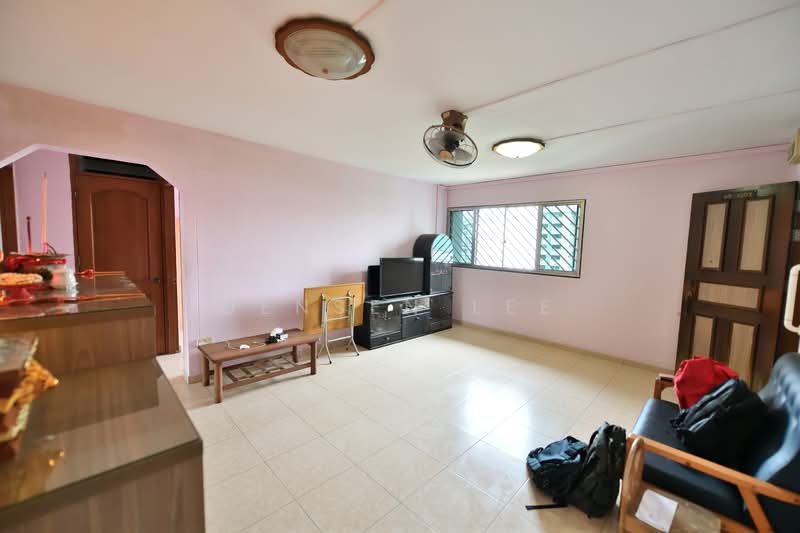 543 Bedok North Street 3 HDB Flat For Sale at S$ 580,000 | PropertyGuru Singapore - Living Room
