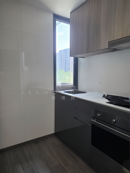 Botanique at Bartley Condominium For Sale at S$ 1,600,000 | PropertyGuru Singapore - Kitchen