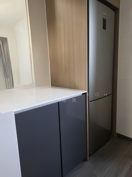 Botanique at Bartley Condominium For Sale at S$ 1,600,000 | PropertyGuru Singapore - Kitchen