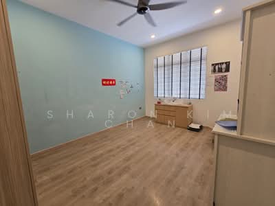 For Sale - ⭐️⭐️LANDED7772@ Corner Terrace @ Nex Mall