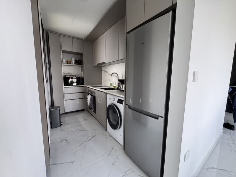 LIV @ MB Condominium For Sale at S$ 1,800,000 | PropertyGuru Singapore - Kitchen