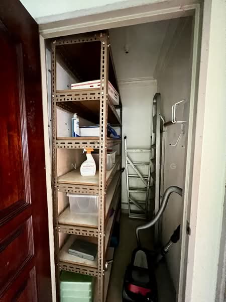 163 Gangsa Road HDB Flat For Sale at S$ 785,000 | PropertyGuru Singapore - Store room 