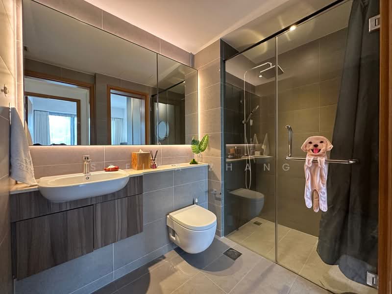 Waterbank at Dakota, 80 Dakota Crescent, 2 Bedrooms, 635 sqft, Condominium For Rent, by Stella Zhang, 500074041 - Bathroom - PropertyGuru.com.sg