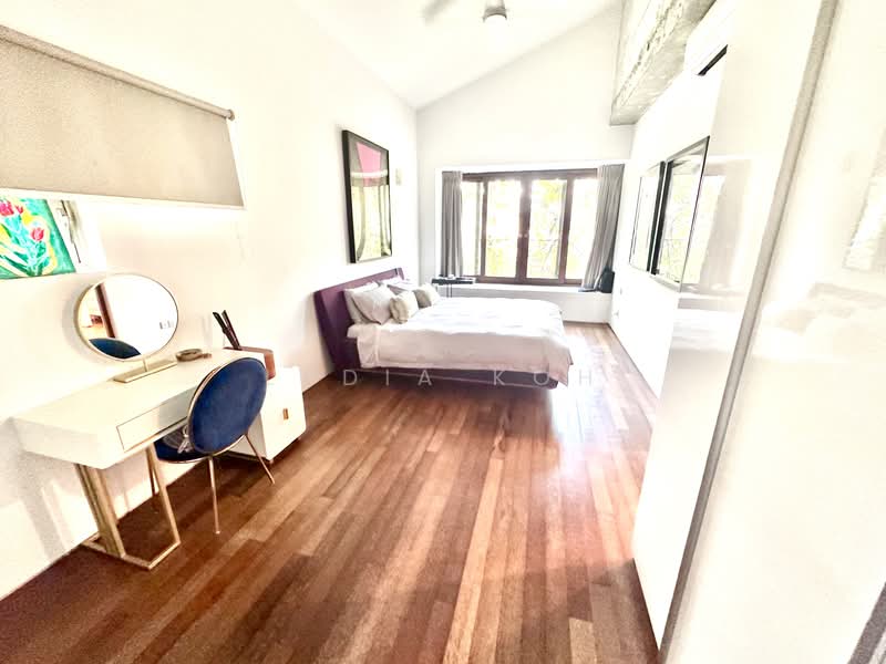 Hillcrest Road Semi-Detached House For Sale at S$ 11,800,000 | PropertyGuru Singapore - Master Bedroom