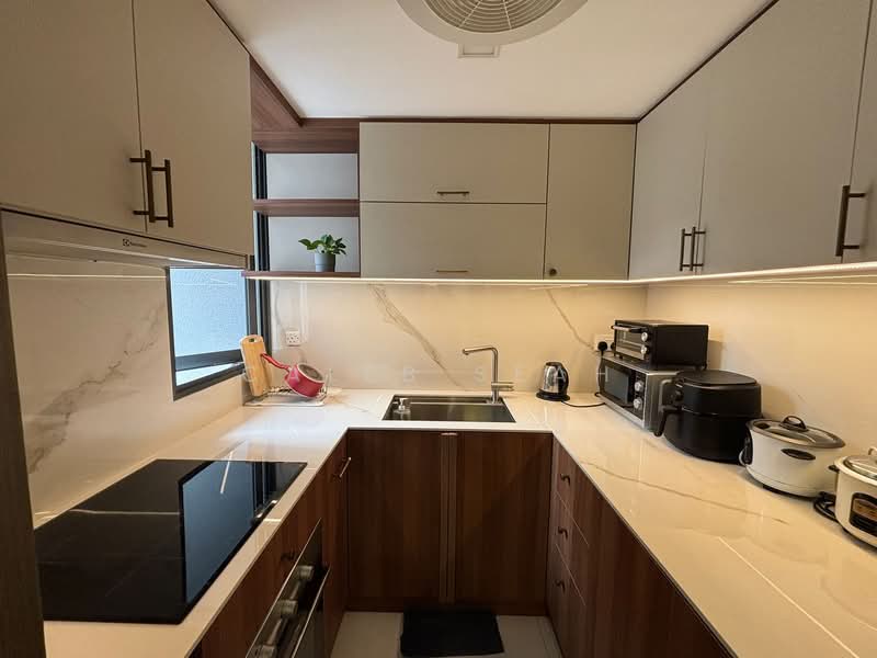 Bellewaters Executive Condominium For Sale at S$ 1,530,000 | PropertyGuru Singapore - Kitchen