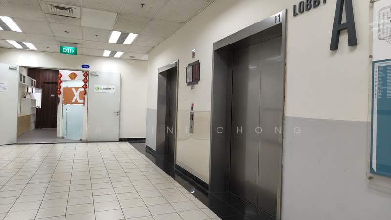 B1 Space at IMM Jurong East- Storage with ancillary office. Fitted w Aircon. Dual door access, 2 Jurong East Street 21, Boon Lay / Jurong / Tuas, 5,210 sqft, Light Industrial (B1) For Rent, by Jasmine Chong, 500074061 - Lobby - CommercialGuru.com.sg