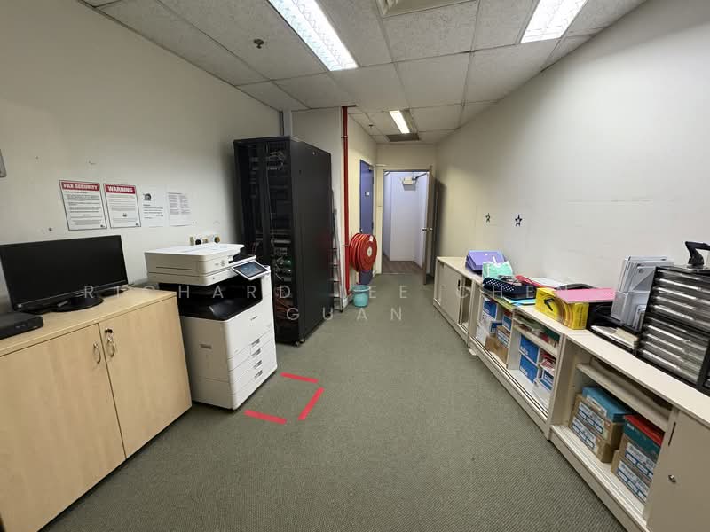 The Agape, 21 Yung Ho Road, 6,814 sqft, Office For Rent, by Richard Lee Cheng Guan, 500074068 - Corridor - CommercialGuru.com.sg