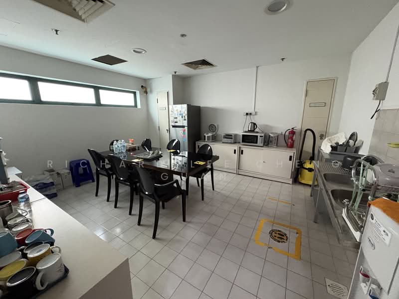 The Agape, 21 Yung Ho Road, 6,814 sqft, Office For Rent, by Richard Lee Cheng Guan, 500074068 - Kitchen - CommercialGuru.com.sg