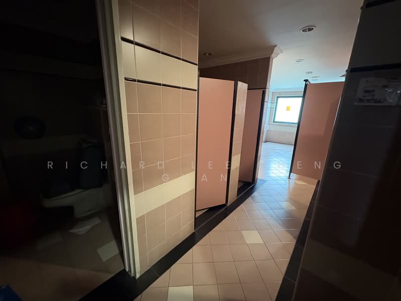 The Agape, 21 Yung Ho Road, 6,814 sqft, Office For Rent, by Richard Lee Cheng Guan, 500074068 - Bathroom - CommercialGuru.com.sg
