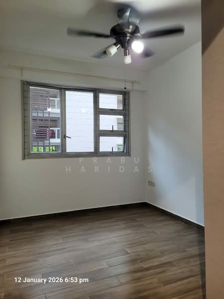 233C Sumang Lane HDB Flat For Sale at S$ 678,000 | PropertyGuru Singapore - 2nd Bedroom