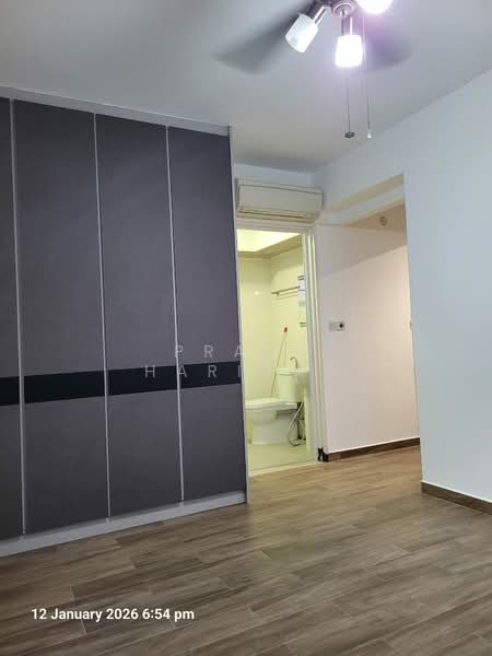 233C Sumang Lane HDB Flat For Sale at S$ 678,000 | PropertyGuru Singapore - Master Bedroom