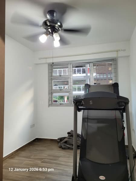 233C Sumang Lane HDB Flat For Sale at S$ 678,000 | PropertyGuru Singapore - 1st room