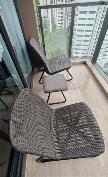 Irwell Hill Residences Condominium For Sale at S$ 4,800,000 | PropertyGuru Singapore - Balcony