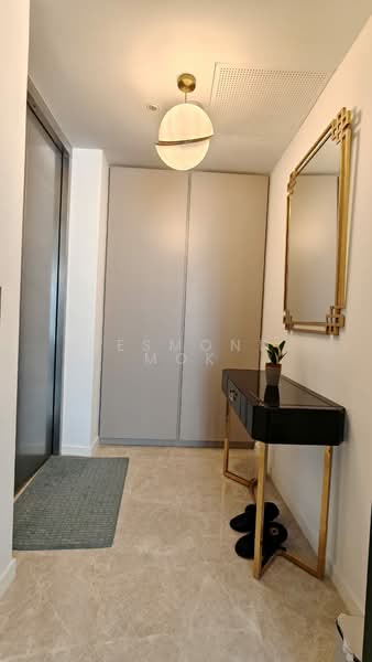 Irwell Hill Residences, 2 Irwell Hill, 4 Bedrooms, 1,582 sqft, Condominium For Sale, by Desmond Mok, 500074108 - Entrance Lobby - PropertyGuru.com.sg