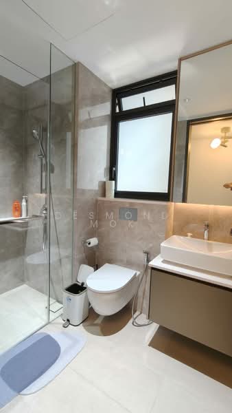 Irwell Hill Residences, 2 Irwell Hill, 4 Bedrooms, 1,582 sqft, Condominium For Sale, by Desmond Mok, 500074108 - Common Bathroom - PropertyGuru.com.sg