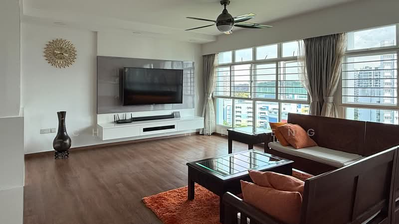 662C Edgedale Plains, 662C Edgedale Plains, 3 Bedrooms, 1,206 sqft, HDB Flat For Rent, by Chua Chee Seng, 500074112 - Living Room - PropertyGuru.com.sg