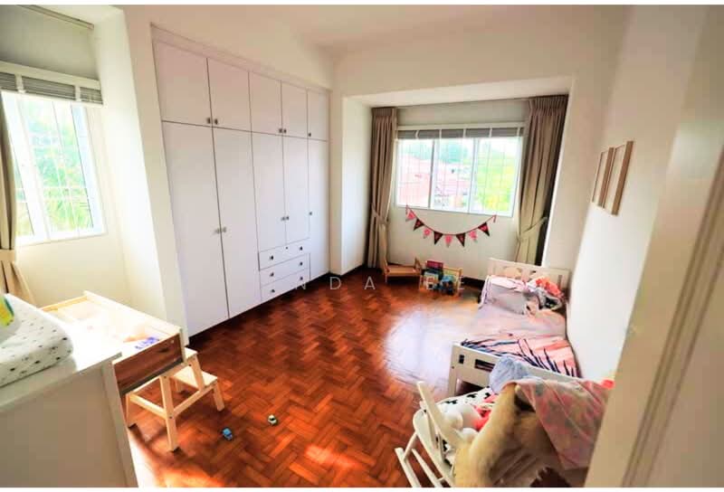 Orchid Village, Vanda Road, 5 Bedrooms, 3,800 sqft, Semi-Detached House For Rent, by Linda Ee, 500074115 - Bedroom - PropertyGuru.com.sg