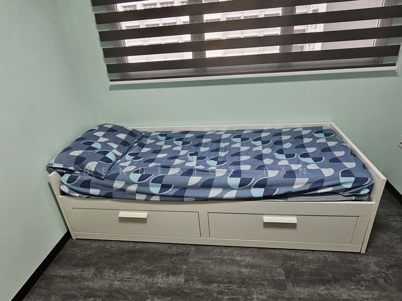 475A Yishun Street 44, 475A Yishun Street 44, Room Rental, 150 sqft, HDB Flat For Rent, by Bennedict Tan, 500074121 - Bedroom - PropertyGuru.com.sg