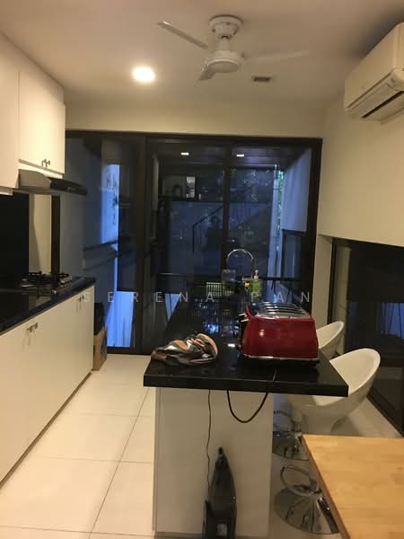 Emerald Hill Conservation Area, Emerald Hill Road, 2 Bedrooms, 2,400 sqft, Conservation House For Rent, by Serena Pan, 500074129 - Kitchen - PropertyGuru.com.sg