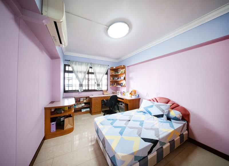 323 Sembawang Close HDB Flat For Sale at S$ 598,000 | PropertyGuru Singapore - Bedroom
