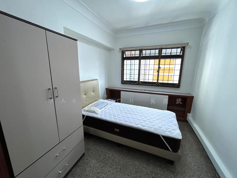 288E Jurong East Street 21, 288E Jurong East Street 21, 4 Bedrooms, 1,200 sqft, HDB Flat For Rent, by Marc Goh 吴膺武, 500074148 - Bedroom - PropertyGuru.com.sg