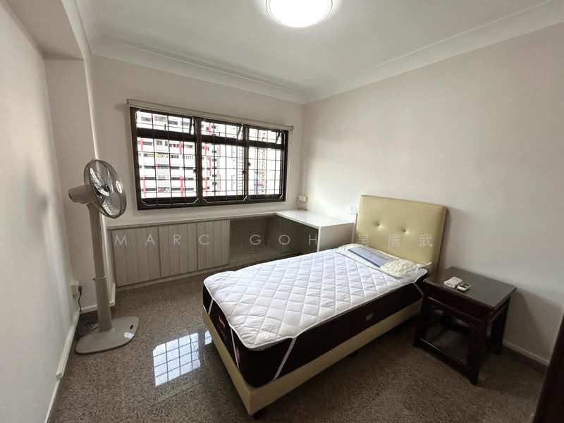 288E Jurong East Street 21, 288E Jurong East Street 21, 4 Bedrooms, 1,200 sqft, HDB Flat For Rent, by Marc Goh 吴膺武, 500074148 - Bedroom - PropertyGuru.com.sg