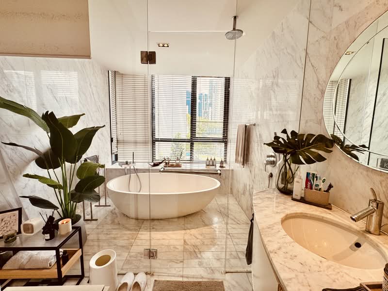 VIVA Condominium For Sale at S$ 5,999,999 | PropertyGuru Singapore - Bathroom