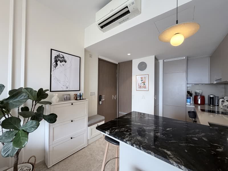 Seaside Residences Condominium For Sale at S$ 1,650,000 | PropertyGuru Singapore - Kitchen