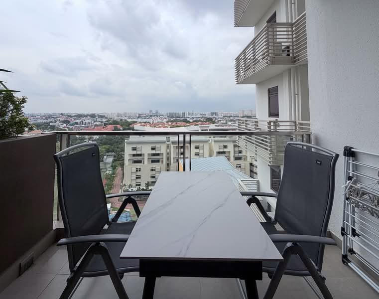 Seaside Residences Condominium For Sale at S$ 1,650,000 | PropertyGuru Singapore - Balcony